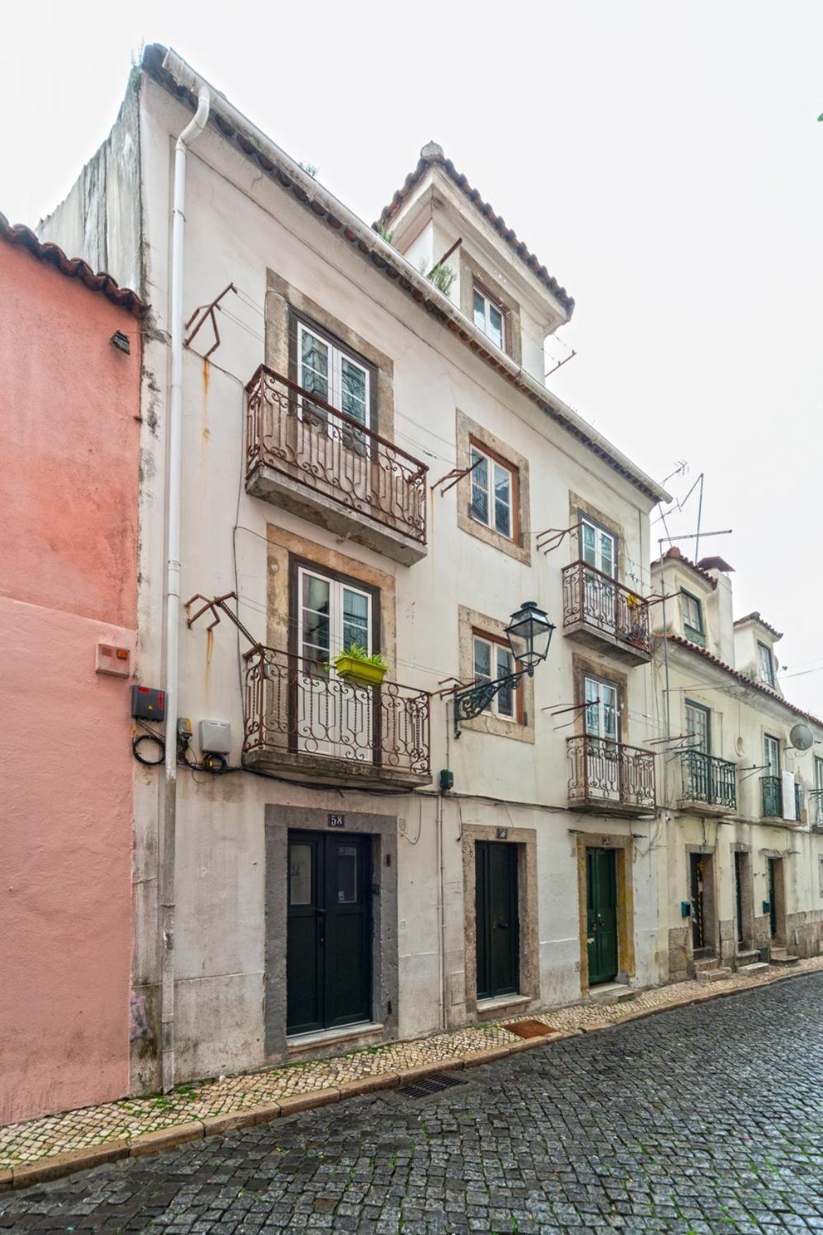 Apartment In Bairro Alto 3 - Lisbon Charm Buitenkant foto
